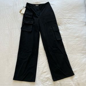 Aritzia Wilfred Free Picture Cargo Pants - size 4 - new with tags